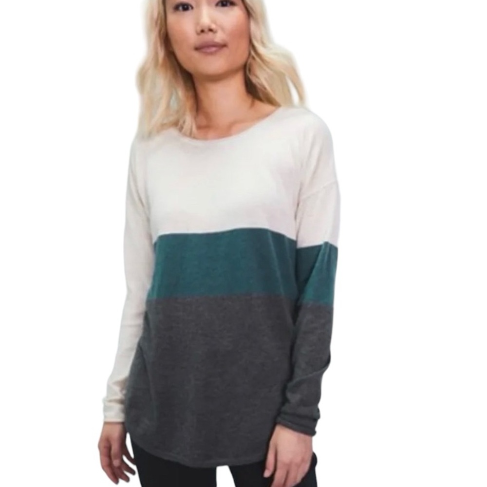 *Women’s Smartwool Size Small Nylon/Merino Wool/Acrylic Shadow Pine Crew Sweater